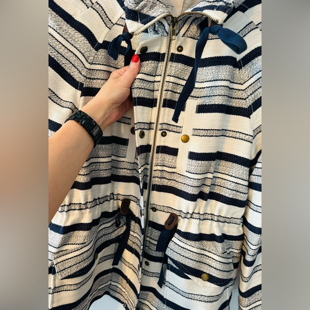 LOFT fall jacket - Picture 3 of 5